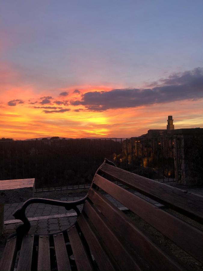 Appartement Il Girasole Storico à Pitigliano Extérieur photo